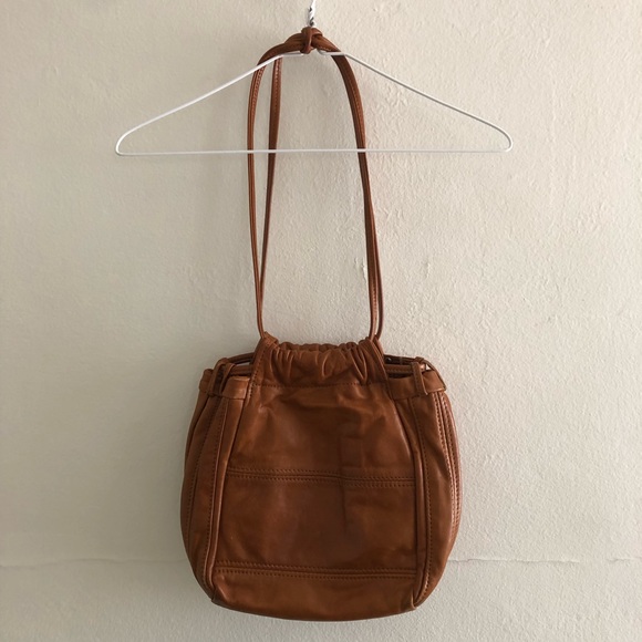 Vintage Leather Handbag - Picture 3 of 14
